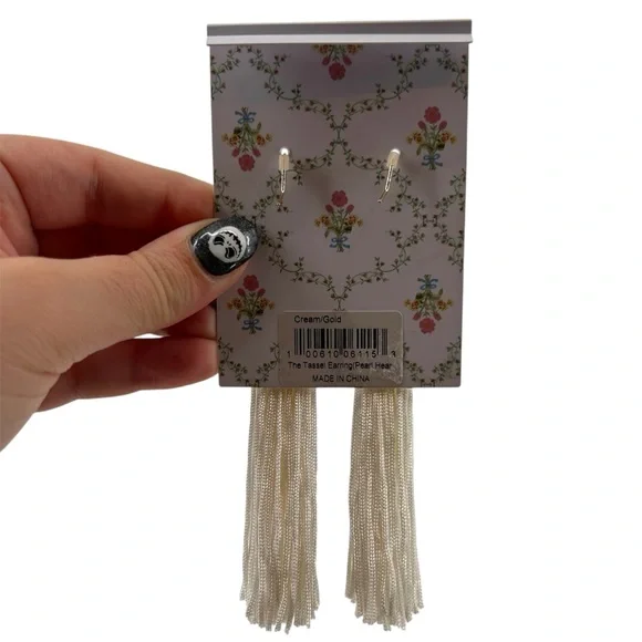 NEW Hill House The Tassel Earrings Pearl Heart in Cream / Gold - Picture 6 of 8